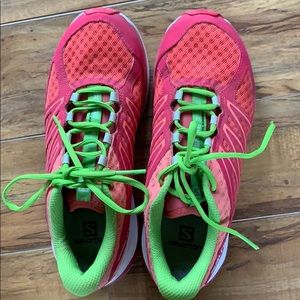 Size 9 Salomon running shoes, never worn